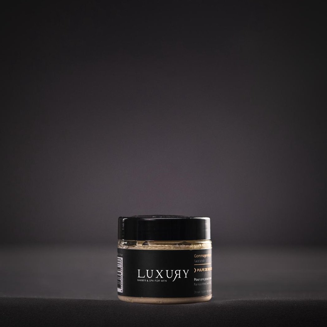 Luxury Barber & Spa For Men 3